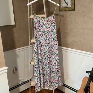 Floral below the knee dress cross tie back slit in left side